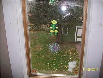 3rd image of 522 Charles Ave