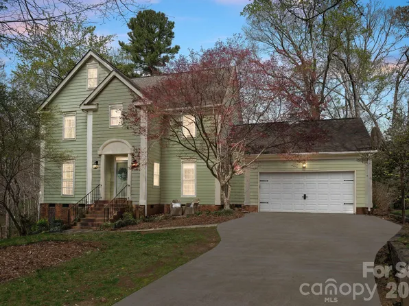3228 Devon Croft Ln, Charlotte, NC 28269