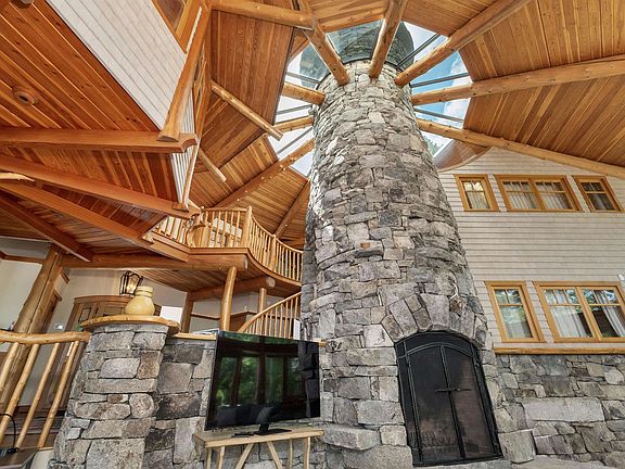 2nd image of 191 North Shore Road