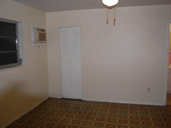 1st bedroom