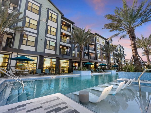 2285 Crown Village Rd #1216