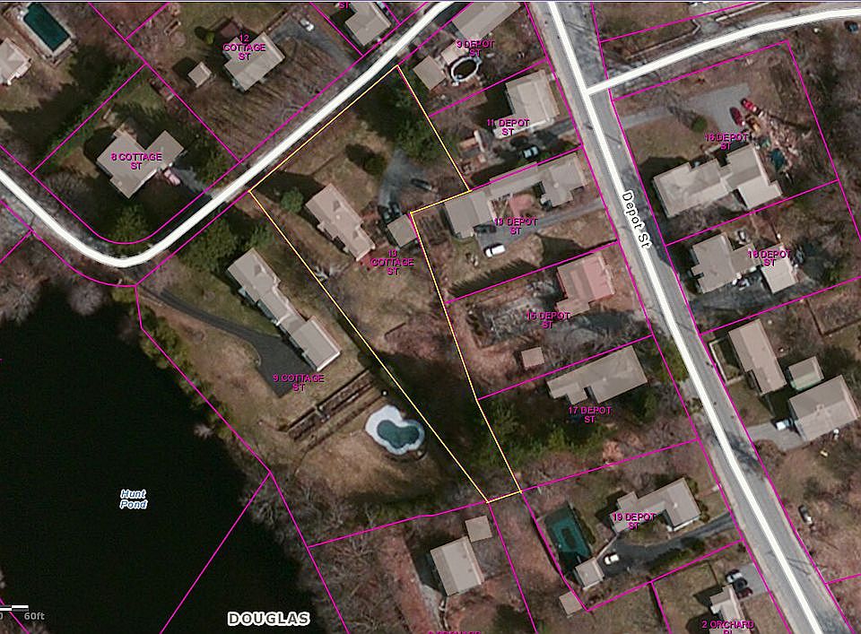 2nd image of 13 Cottage St