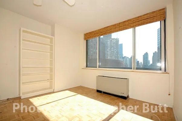 Rented by Citi Habitats | media 11