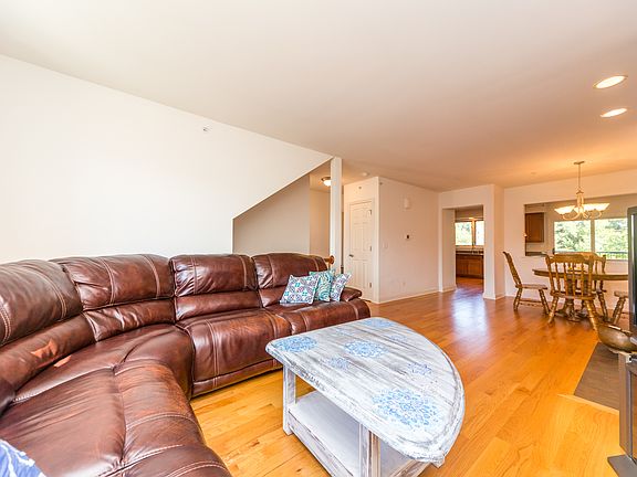 5th image of 5146 Cleveland St