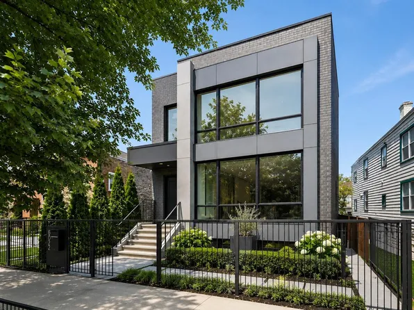 2022 W Moffat St, Chicago, IL 60647