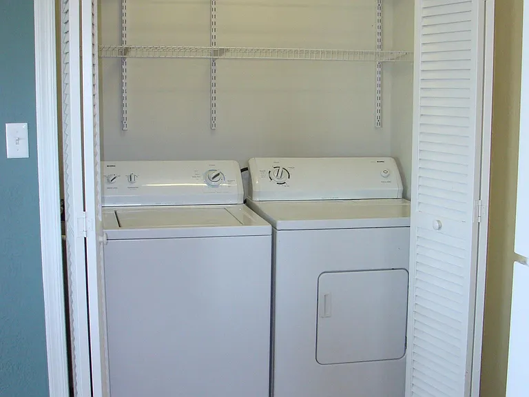 1124 Homestead Garden Ct #8 — Photo 9