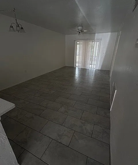 2700 Park Windsor Dr #707 — Photo 4