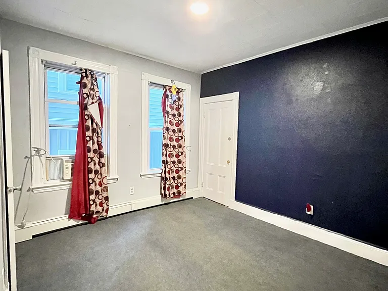 36 Calumet St #1 — Photo 4