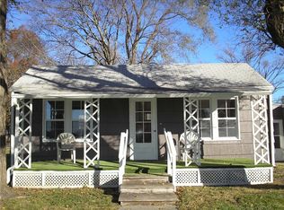 215 W 6th St, Wellsville, KS 66092