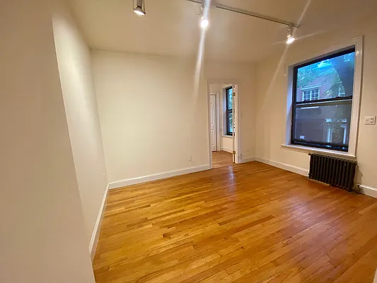 Rented by Landmark Resources | media 11