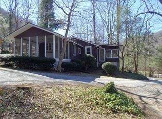 88 Riverside Dr, Bat Cave, NC 28710