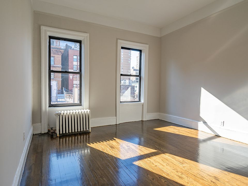 1st image of 142 E 27th St #7CC