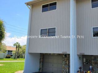 12310 Capri Cir N, Treasure Island, FL 33706