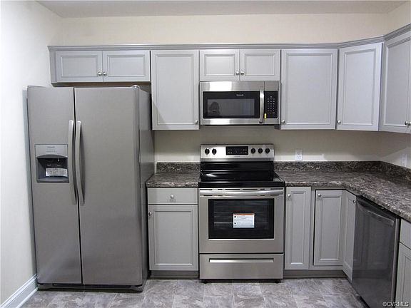 5th image of 5 S Grove Ave