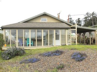 1918 NW Coracle St, Waldport, OR 97394