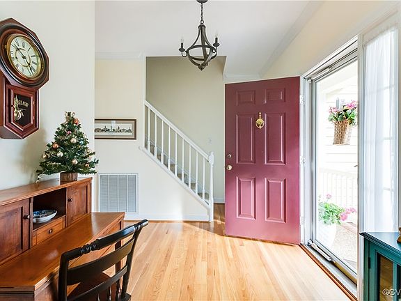5th image of 12141 Manor Park Dr
