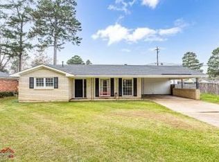 9202 Hillside Ave, Shreveport, LA 71118