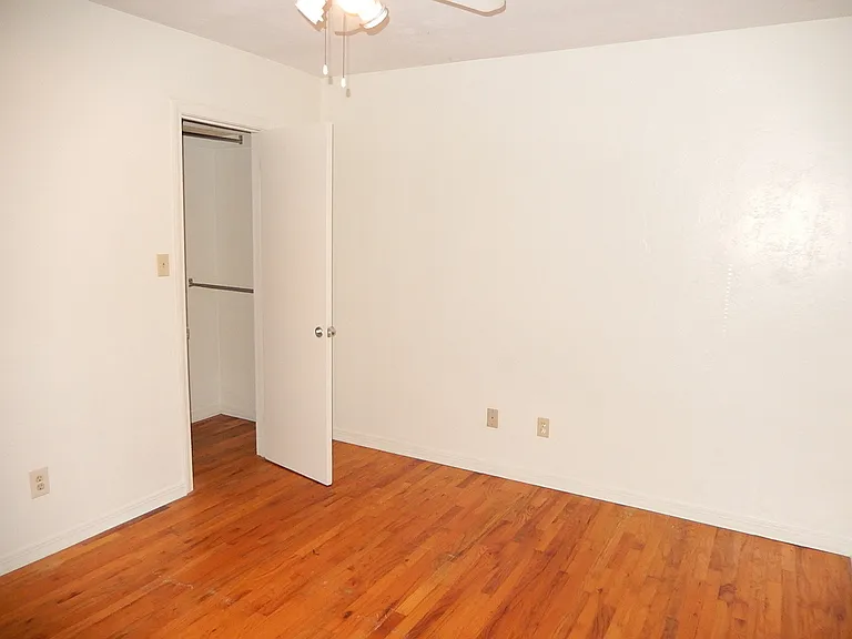 1802 Salmon Dr — Photo 10