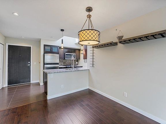 4th image of 405 Skeena St #411