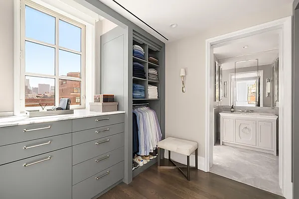 Sold by Modlin Group | media 15