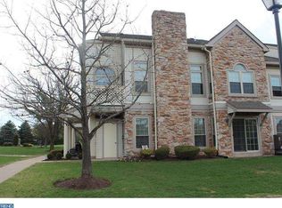 102 Remington Ct, Chalfont, PA 18914