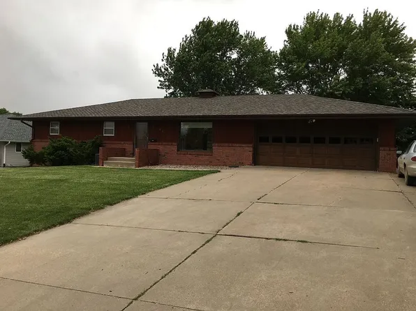 364 10th St, Unadilla, NE 68454