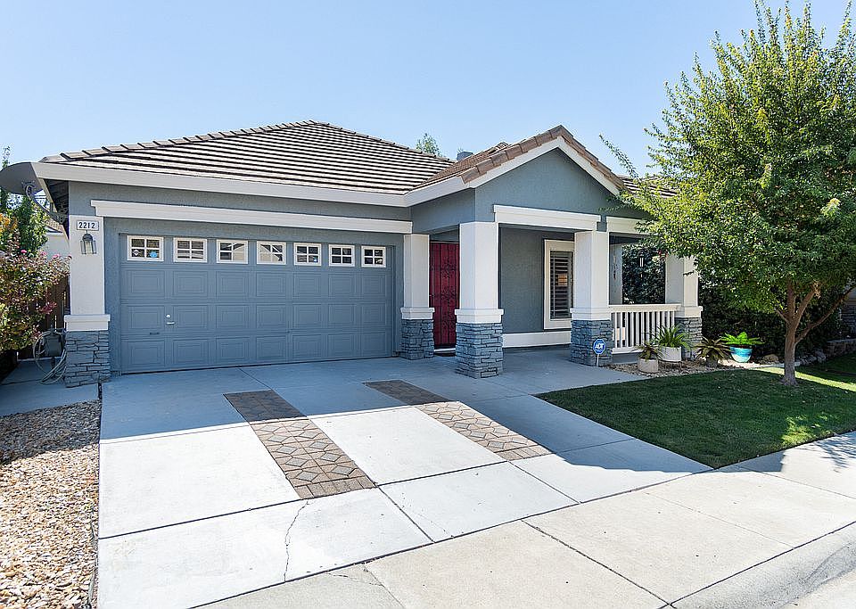 1st image of 2212 Galen Dr