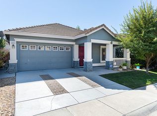 2212 Galen Dr, Elk Grove, CA 95758