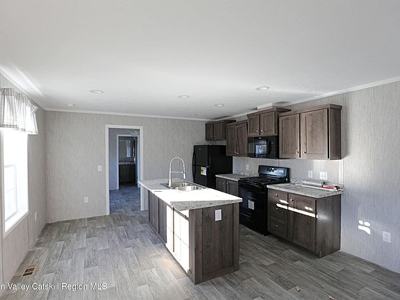 4th image of 414 Joslen Boulevard #1