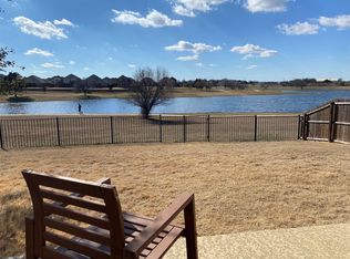 832 Cheyenne Dr, Aubrey, TX 76227