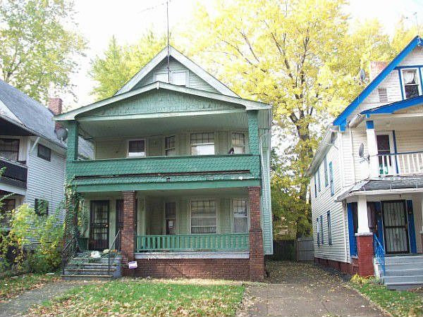 1st image of 1128 E 141st St