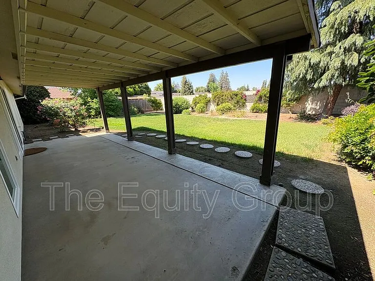 4230 W Grove Ct — Photo 29