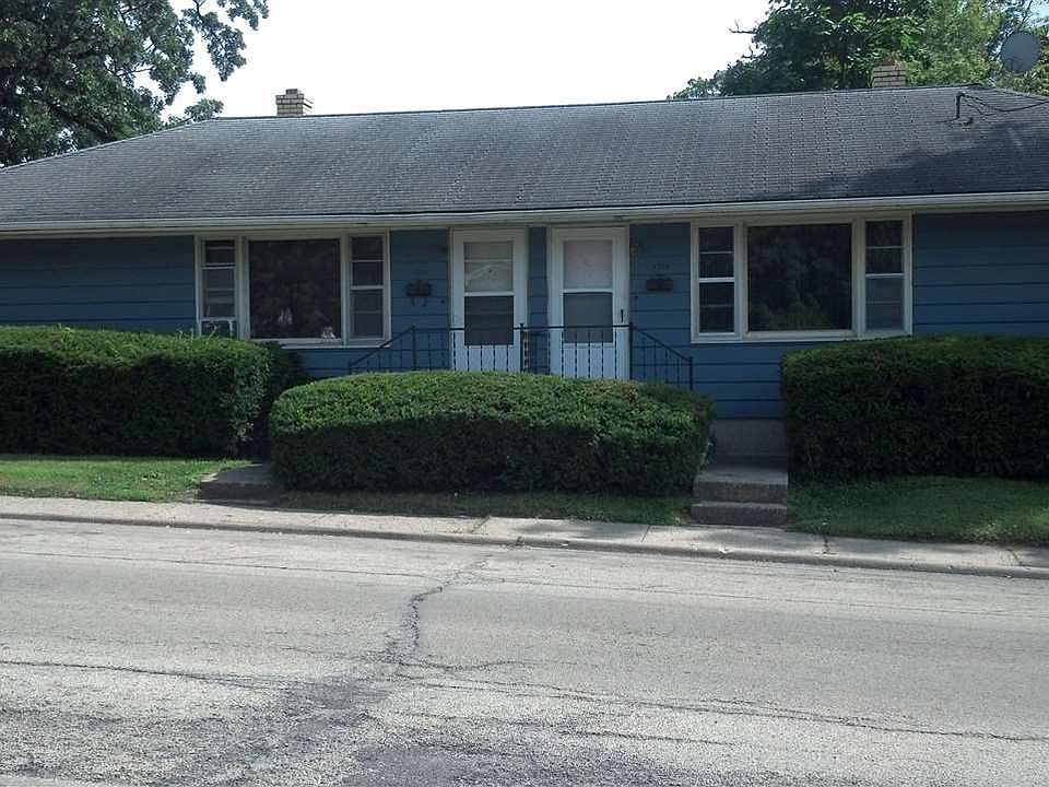 1st image of 1202 Mulberry St