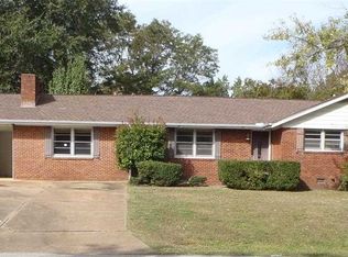 89 Rockwell Rd, Jackson, TN 38305