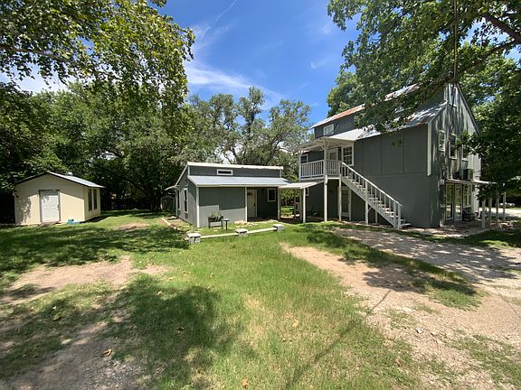 2nd image of 2704 Palomino Dr