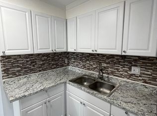 111 Yale Ave FLOOR 3, Providence, RI 02908