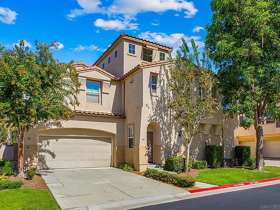 2nd image of 977 Pearleaf Ct