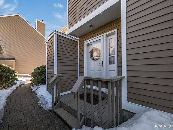 5th image of 80 Seaview Terrace #31