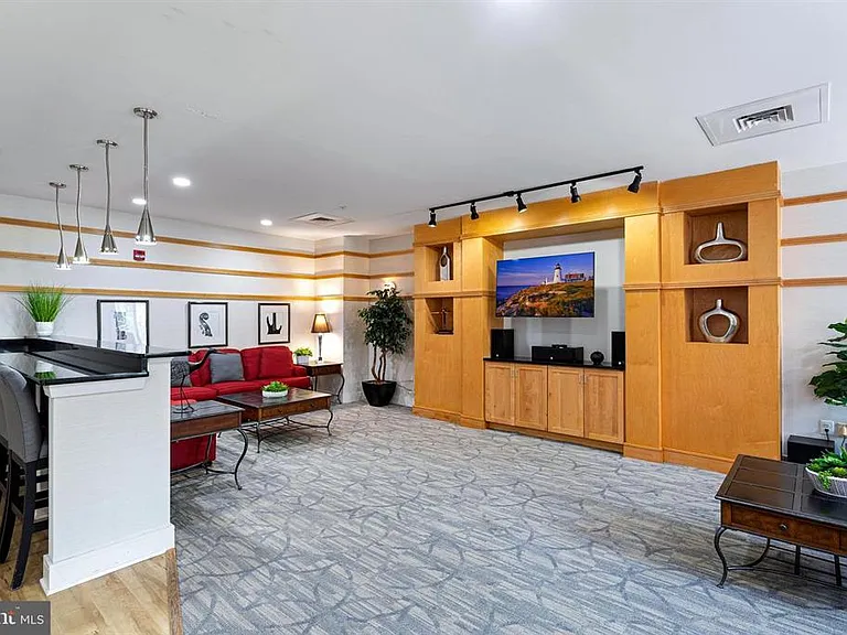 4480 Market Commons Dr #405 — Photo 51