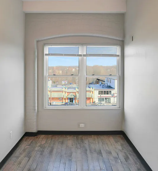 43 Railroad St #204 — Photo 4