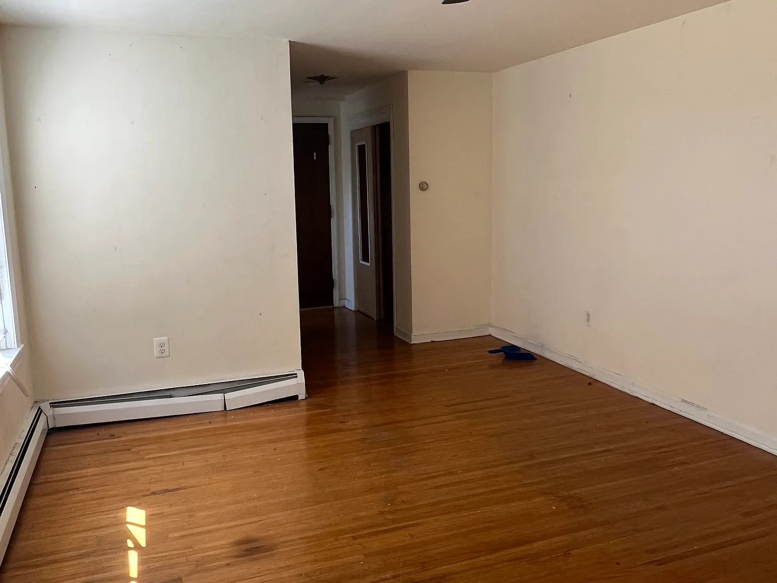 Studio, 300 sqft, $1,125 — Photo 2