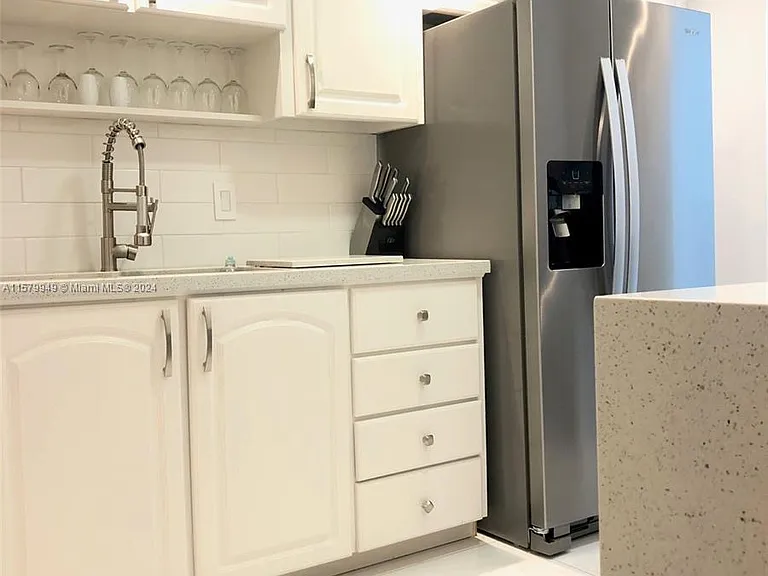 3901 S Ocean Dr #14M — Photo 27