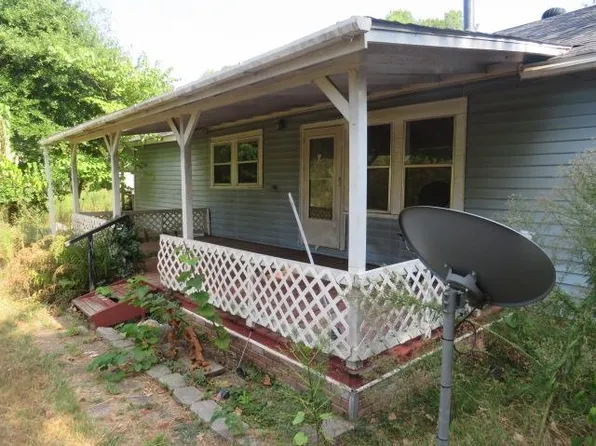 3069 Silk Tree Rd, Gilmer, TX 75645