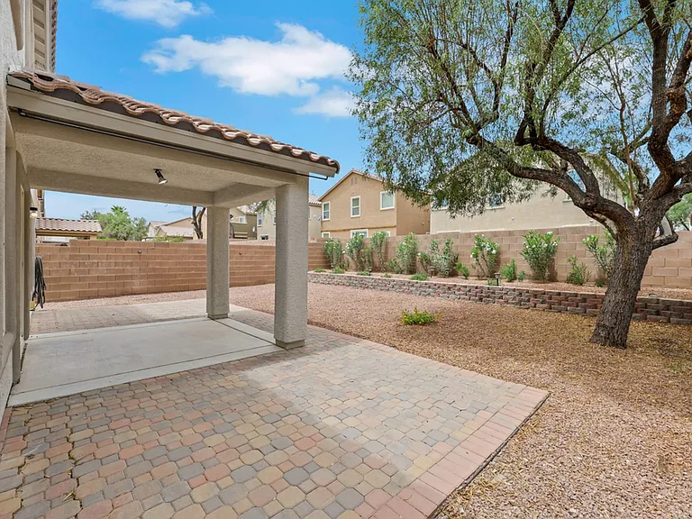 2312 Cockatiel Dr — Photo 27