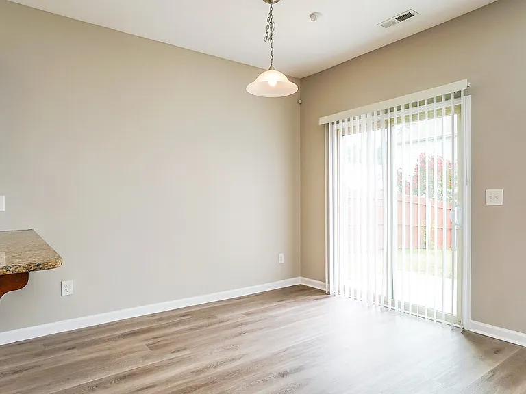 3605 Morman Springs Ln — Photo 6