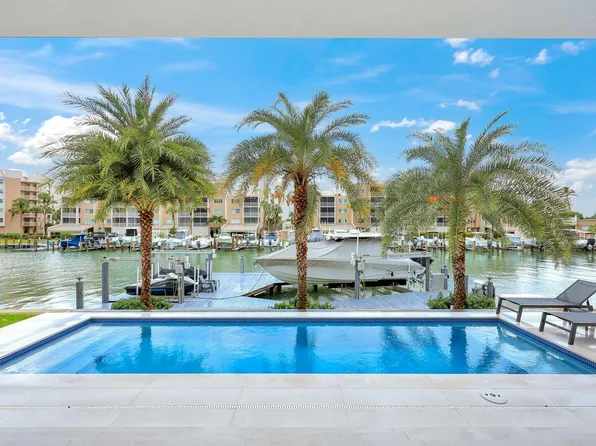 860 Partridge Ct, Marco Island, FL 34145