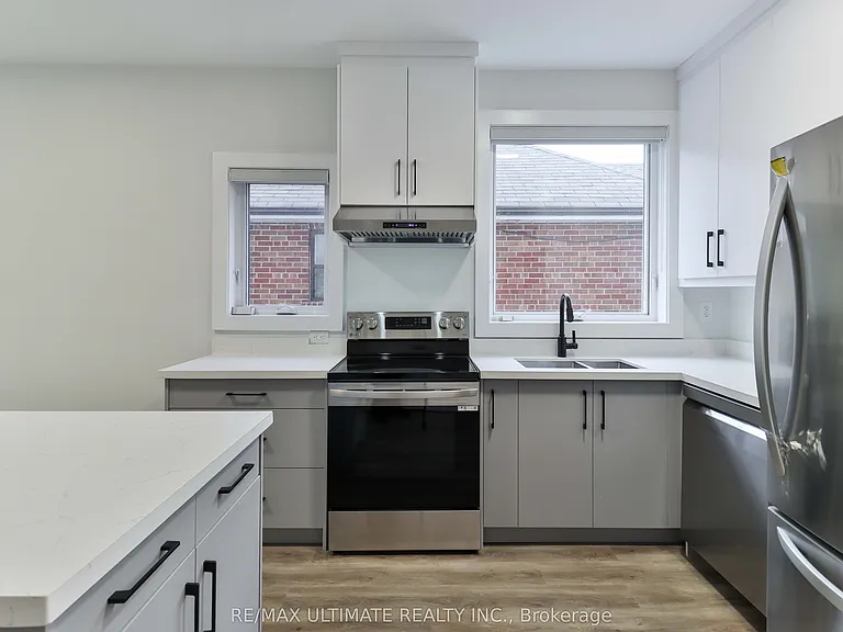 6 Chudleigh Rd #MAIN FLOOR — Photo 9