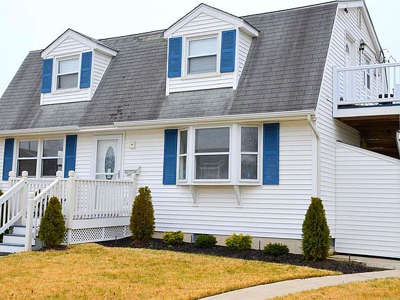2nd image of 5417 Simpson Ave