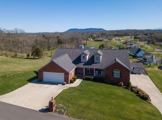 8316 Cliff Ridge Ct, Corryton, TN 37721