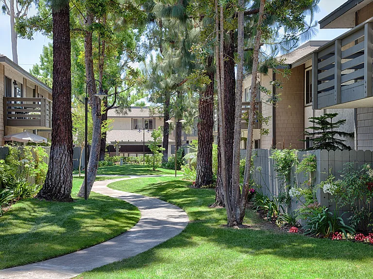 Timbers Apartments, El Toro — Photo 3